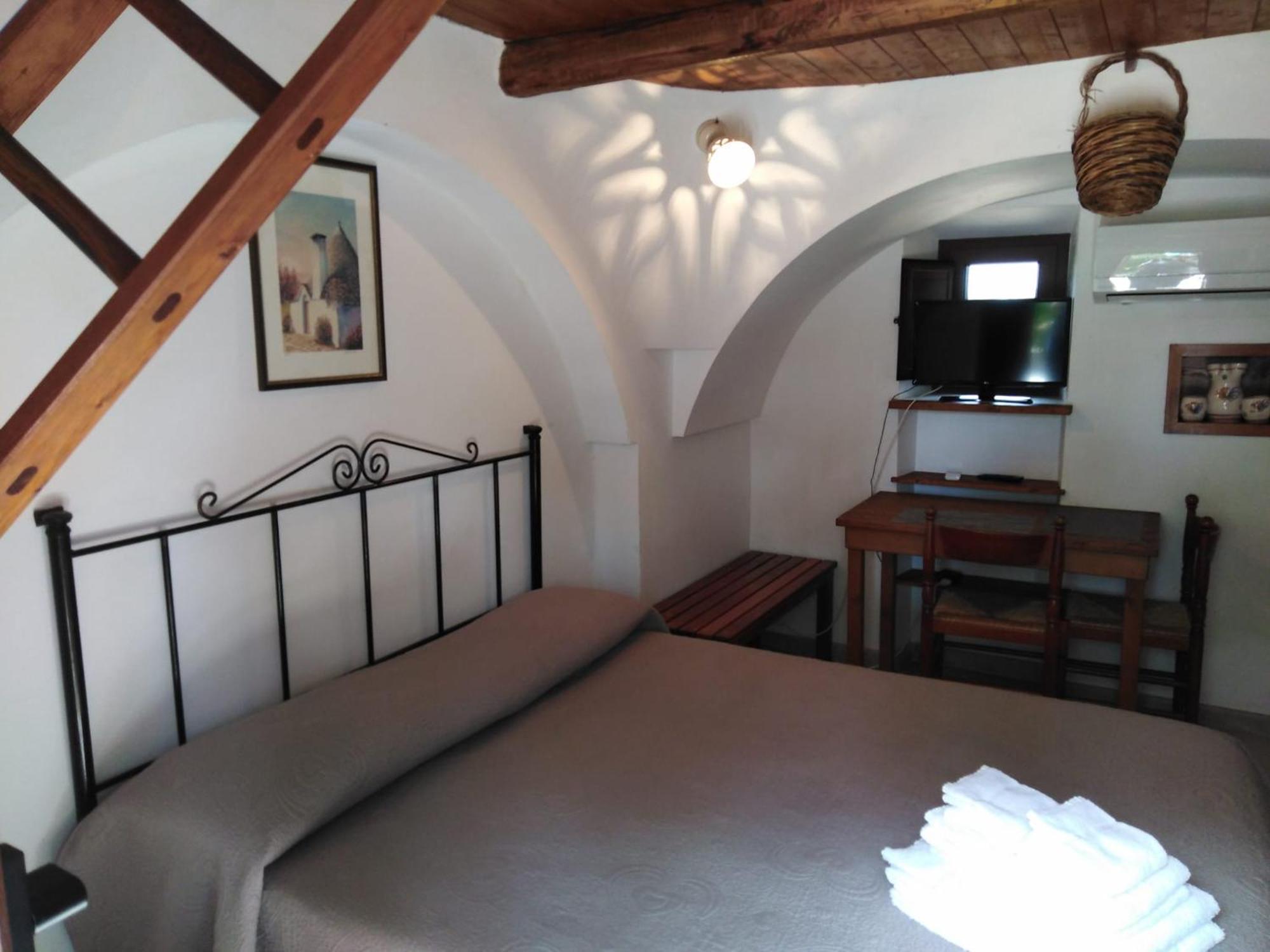 Raggio Di Sole Aparthotel Alberobello Exterior foto